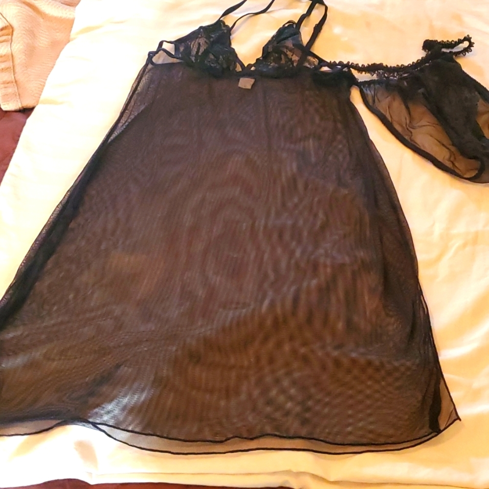 Nwot Fredericks of Hollywood lingerie